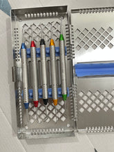 Load image into Gallery viewer, Gracey Curettes Set – Sterilization Cassette